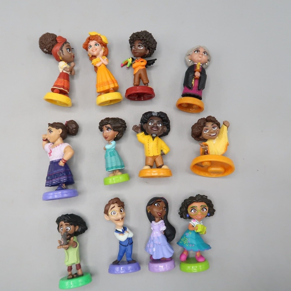 Disney's Encanto Movie Exclusive Mi Familia Character 12 Toy Figure Set Figures